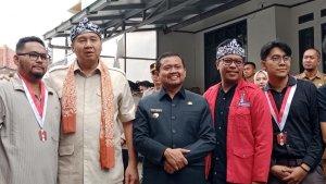 Menteri-Perumahan-dan-Kawasan-Permukiman-PKP-Maruarar-Sirait-dan-Bupati-Sumedang-Dony-Ahmad-2.jpg