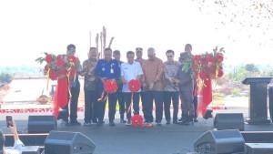 PERESMIAN-jembatan-penghubung-Alun-alun-Karawang.jpg