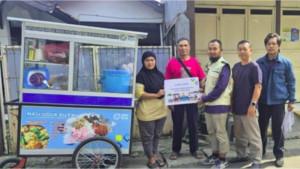 PLN-Hadirkan-Harapan-Baru-Lewat-Gerobak-Cahaya-untuk-UMKM.jpg