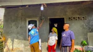 PLN-Sukabumi-Hadirkan-Listrik-untuk-Warga-Prasejahtera-Lewat-Program-Light-Up-The-Dream.jpg