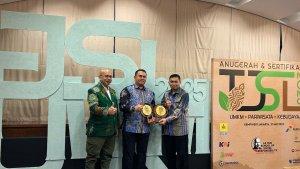 PLN-UIP-JBT-raih-penghargaan-di-ajang-anugerah-TJSL-2025.jpg