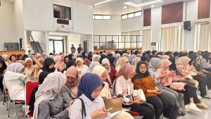 Para-calon-tenaga-kerjasistem-perekrutan-online.jpg