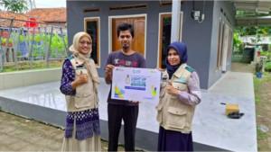 Pasang-Baru-Listrik-Gratis-PLN-Terangi-Musholla-di-Indramayu-Hadirkan-Harapan-Baru.jpg