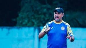 Pelatih-Arema-FC-Marcos-Santos-bertekad-memberikan.jpg