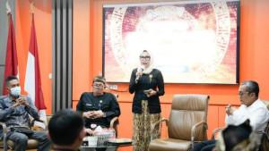 Penjabat-Sekda-Purwakarta-Nina-Herlina-saat-membuka-Seleksi-PNS.jpg
