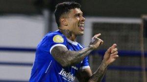 Penyerang-Persib-Bandung-Ciro-Alves-merayakan-gol-ke-gawang-Malut-United.jpg