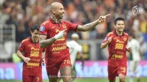 Penyerang-Persija-Jakarta-Gustavo-Almeida-merayakan-gol-ke-gawang-PSS-Sleman.jpg