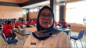 Plt-Kepala-Dinas-Tenaga-Kerja-Disnaker-Indramayu-Nonon-Citra-Wulandari-Rabu-11122024.jpg