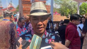 Potret-Kepala-Disbudpar-Kota-Cirebon-Agus-Sukmanjaya.jpg