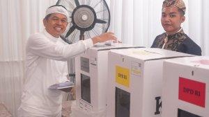 Prabowo-Gibran-Unggul-Versi-Quick-Count-Dedi-Mulyadi-Ucapkan-Terima-Kasih-ke-Rakyat-Jawa-Barat.jpg
