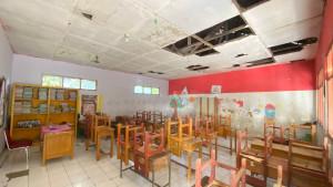 Ruang-kelas-IV-SD-Negeri-Sindangsari-Desa-Citatah.jpg