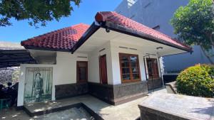 Rumah-Inggit-Ganarsih-di-Kota-Bandung-jadi-Cagar-Budaya.jpg