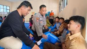 Siswa-SMP-Negeri-1-Cisarua-Bandung-Barat-mengalami-keracunan-menu-MBG.jpg