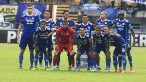 jabar/Skuad-Persib-Bandung-berpose-vs-Persija-Jakarta-di-Stadion-GBLA-Rabu-1112023.jpg