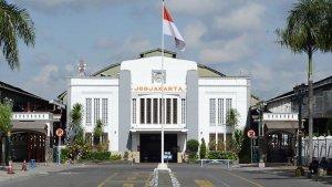 Stasiun-Tugu-Yogyakarta-2.jpg