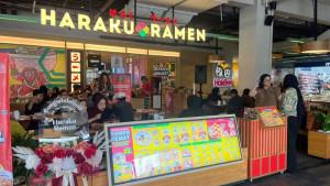 Suasana-Haraku-Ramen-di-23-Paskal.jpg
