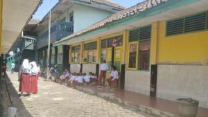 Suasana-di-SDN-4-Pasirhalang-Sukaraja-Kabupaten-Sukabumi-Jawa-Barat.jpg