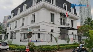 Suasana-rumah-mewah-anggota-DPR-RI-Eko-Patrio.jpg