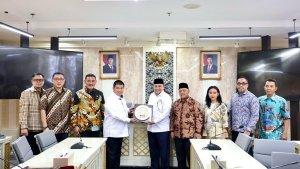 Sugianto-Nangolah-Aset-Daerah-Harus-Dikelola-Secara-Optimal.jpg