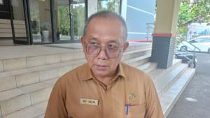 Tasikmalaya-Nana-Heriyana-memberikan-keterangan-soal-jumlah-dapur-MBG.jpg