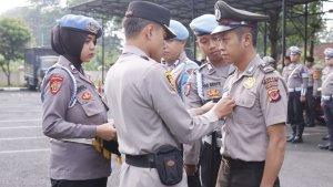 Upacara-PTDH-personel-kepolisian-Polres-Banjar.jpg