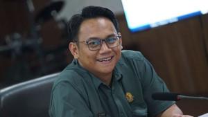 Wakil-Ketua-DPRD-Kabupaten-Bandung-Akhiri-Hailuki-menila.jpg
