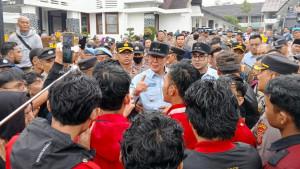 Wali-Kota-Sukabumi-Ayep-Zaki-measw.jpg