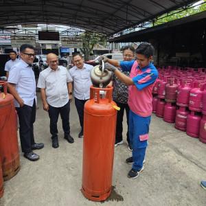 adv-patra-niaga-pemasangan-seal-gas-50kg.jpg