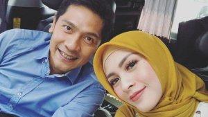 artis-cantik-donita-baru-baru-ini-membeberkan-cerita-soal-penyakit-yang-dideritanya.jpg
