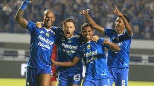 jabar/ekspresinya-atas-gol-Frets-Butuan-saat-pertandingan-Liga-1-20232024.jpg