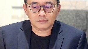 foto-dok-pengamat-ekonomi-universitas-pasundan-acuviarta-kartabi.jpg