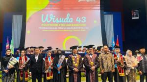 foto-wisuda-stia-lan-bandung.jpg