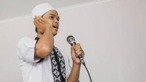 jabar/ilustrasi-adzan.jpg