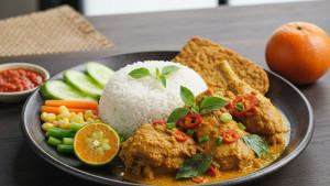 ilustrasi-nasi-ayam-woku-ilustrasi-menu-mbg.jpg