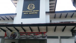 kejari-bandung_20181008_111605.jpg
