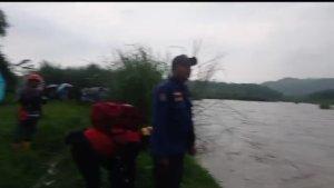 mengamati-Sungai-Cimalatan.jpg