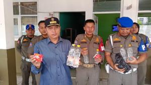 miras-oplosan-depan-dishub-cianjur.jpg