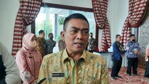 nashrudin-azis-menyampaikan-permintaan-maaf.jpg