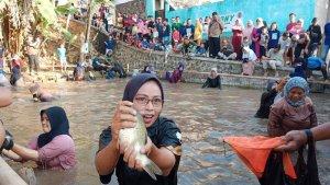 ngagogo-lauk-di-sumedang.jpg