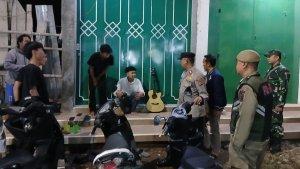 patroli-malam-disertai-sosialisasi-jam-malam.jpg
