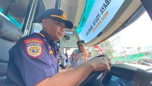 ramp-check-di-Terminal-Cicaheum-ditemukan-dua-bus-bermasalah.jpg