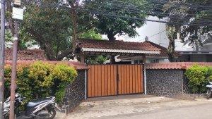 rumah-mewah-brigadir-rat-dibunuh.jpg