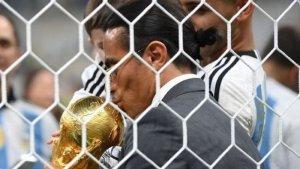 salt-bae-piala-dunia-2022-argentina.jpg