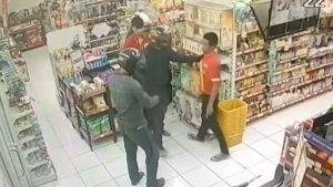 satu-orang-dari-tiga-pelaku-perampokan-minimarket-tewas-usai-adu-tembak.jpg