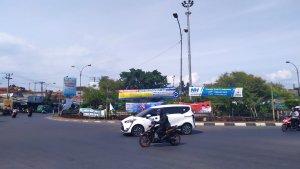 situasi-di-bundaran-cibiru-kota-bandung-menjelang-lebaran-selasa-462019.jpg
