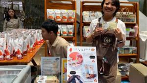 susu-almond-kiara.jpg