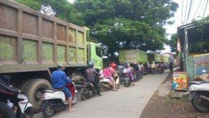 truk-tambang-parung-panjang.jpg