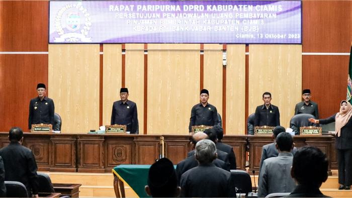 1-DPRD-Ciamis-Gelar-Rapat-Paripurna-Persetujuan-Penjadwalan-Ulang.jpg