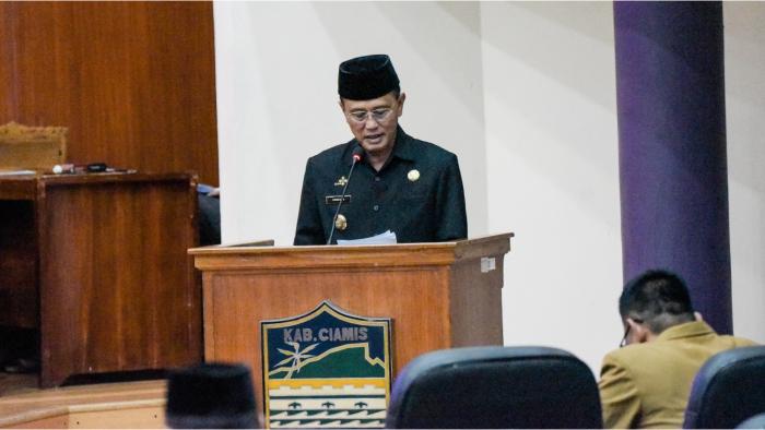 1-Rapat-Paripurna-DPRD-Ciamis-Sepakati-Rancangan-Awal-RPJPD-Tahun.jpg