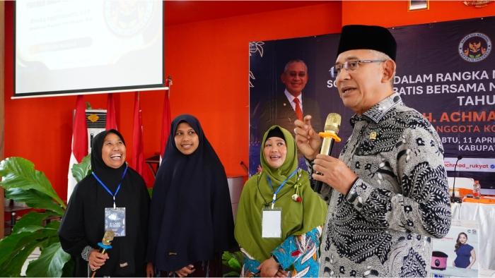 1Anggota-Komisi-IX-DPR-RI-Achmad-Ruyat-menggelar-kegiatan-sosialisasi-di-Kabupaten-Bogor.jpg